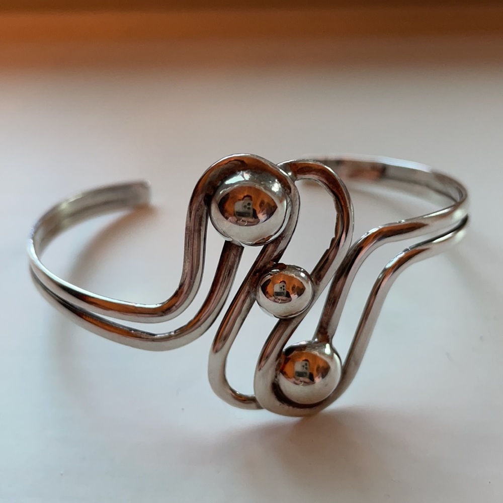 950 Peruvian silver cuff bracelet